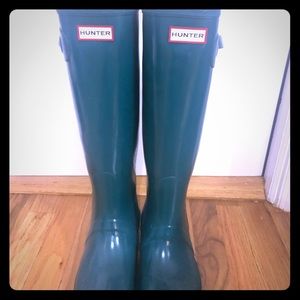 Hunter rain boots